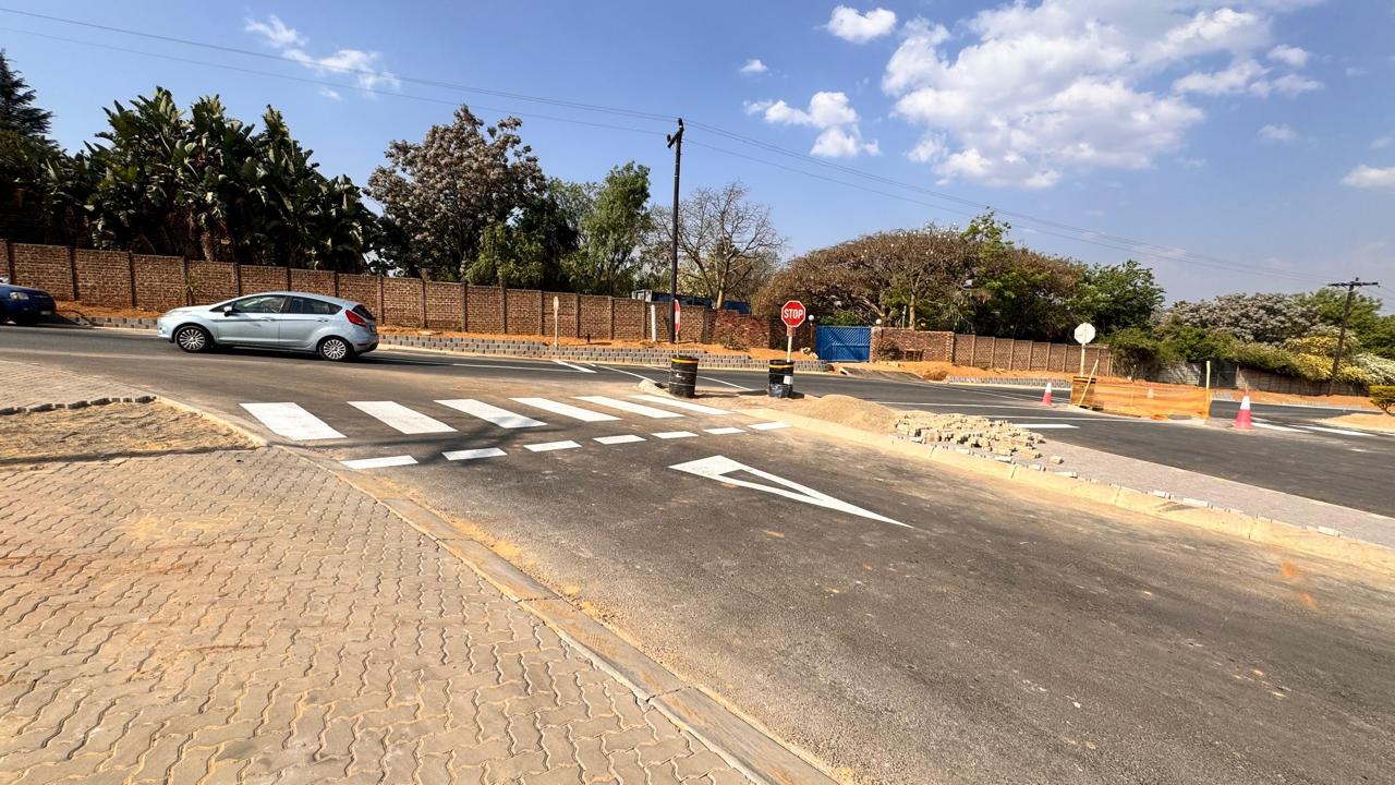 Traffic using the completed road at Waterfall Manor
